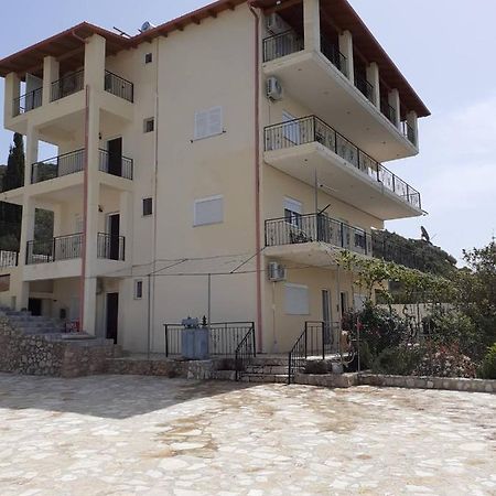 Guesthouse Cathrine Dhërmi Exteriér fotografie