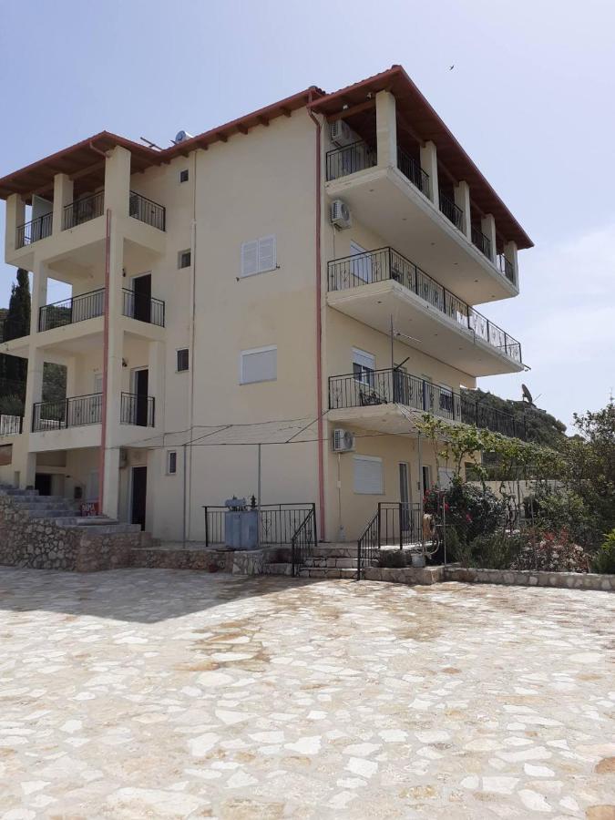 Guesthouse Cathrine Dhërmi Exteriér fotografie