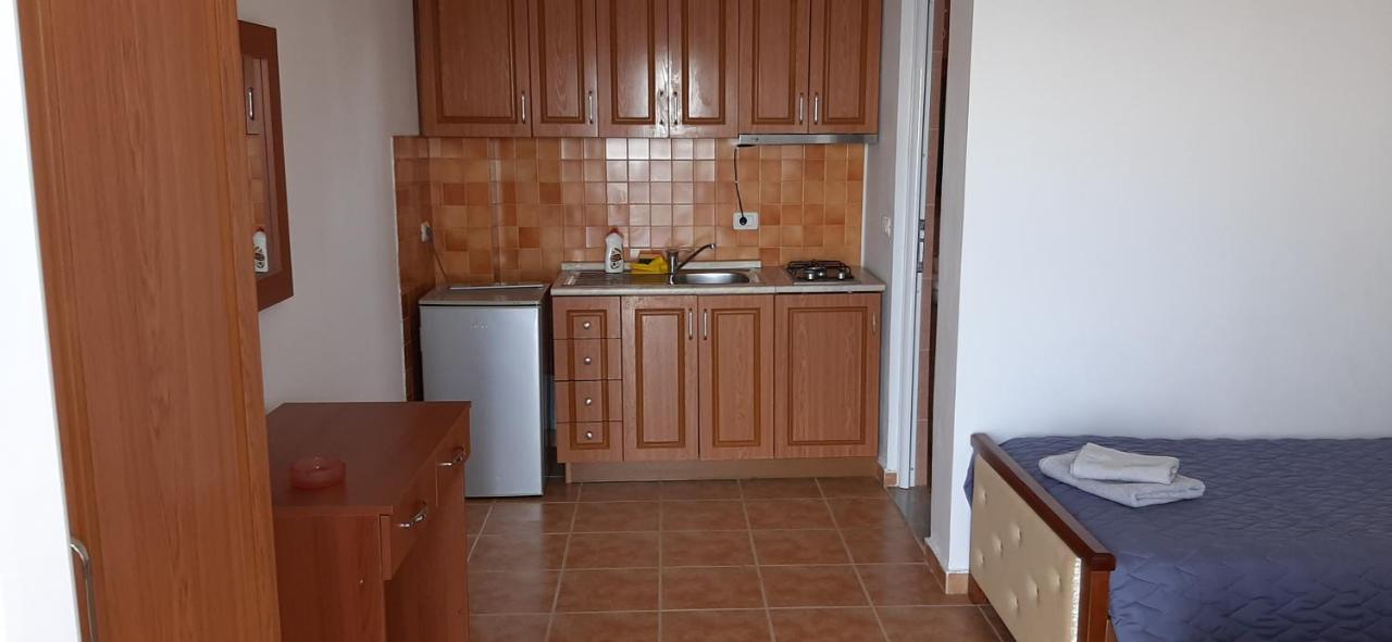 Guesthouse Cathrine Dhërmi Exteriér fotografie