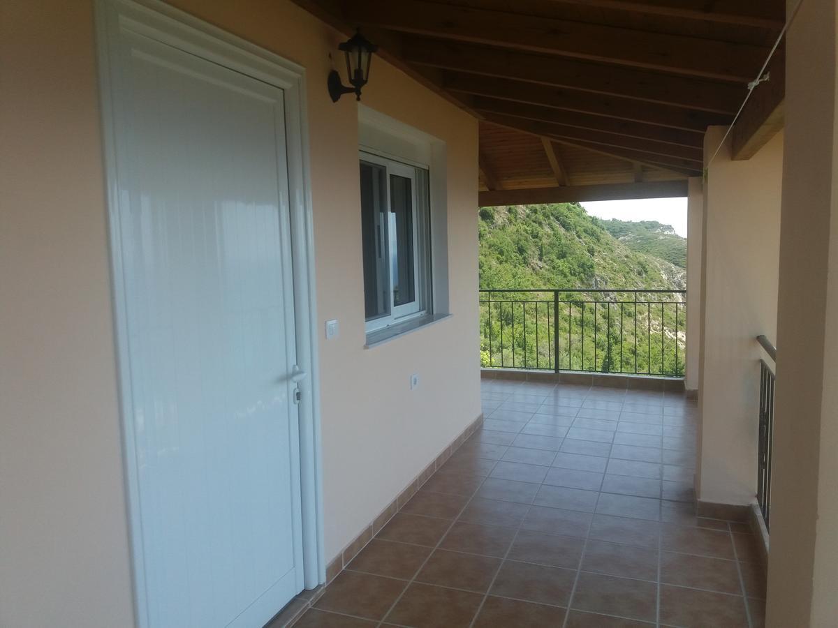 Guesthouse Cathrine Dhërmi Exteriér fotografie